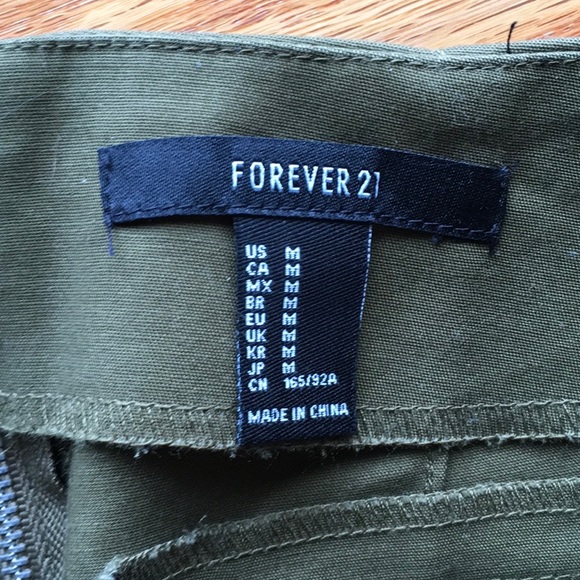 NWT Olive Shorts - Picture 2 of 5